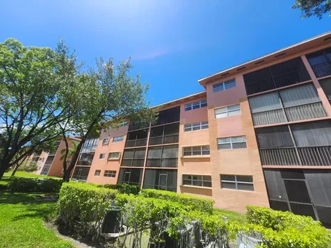 601 SW 142nd Avenue SW Pembroke Pines FL 33027
