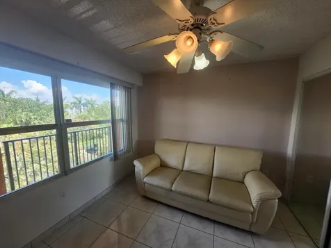 601 SW 142nd Avenue SW Pembroke Pines FL 33027