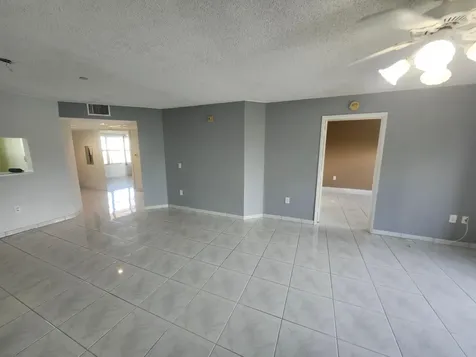 601 SW 142nd Avenue SW Pembroke Pines FL 33027