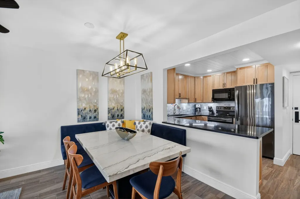 1502 S Lakeside Drive Lake Worth Beach FL 33460