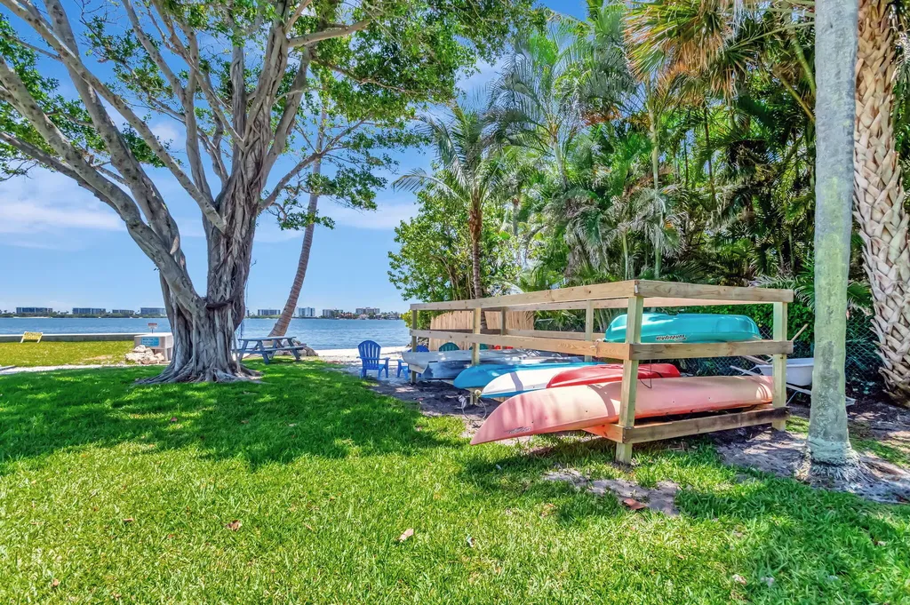 1502 S Lakeside Drive Lake Worth Beach FL 33460