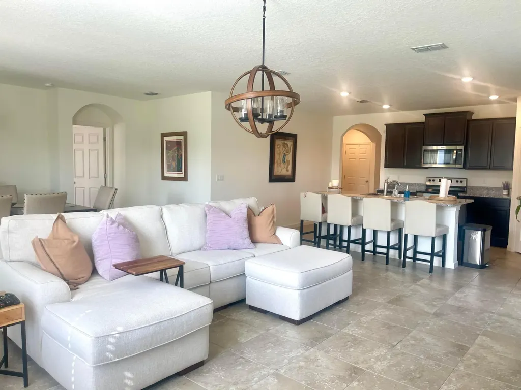 10574 SW Cambria Lane Port St Lucie FL 34987
