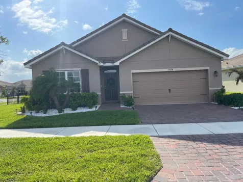 10574 SW Cambria Lane Port St Lucie FL 34987