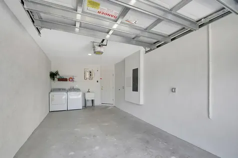 3871 Patio Court Palm Springs FL
