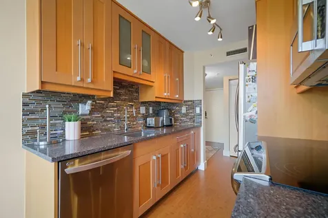 1688 West Avenue Miami Beach FL 33139