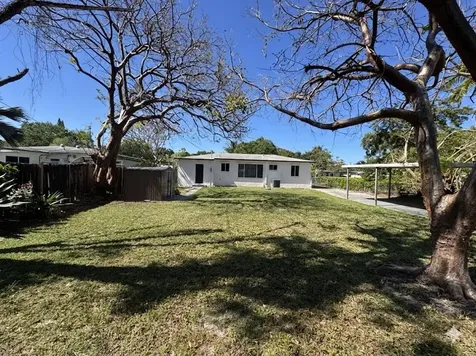 2648 Washington Street Hollywood FL 33020