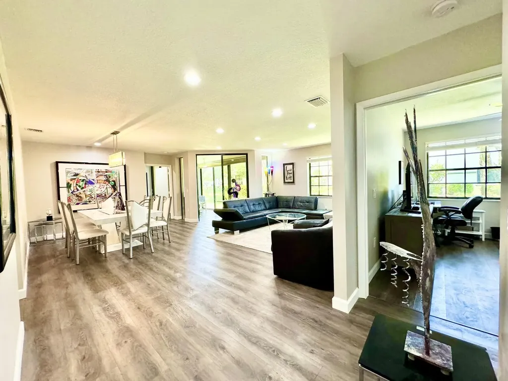 5135 Floria Drive Boynton Beach FL 33437