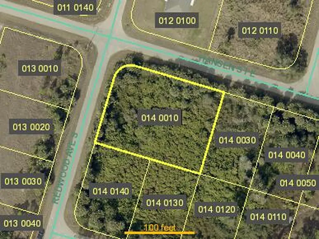 952 Hansen Street E Lehigh Acres FL 33974
