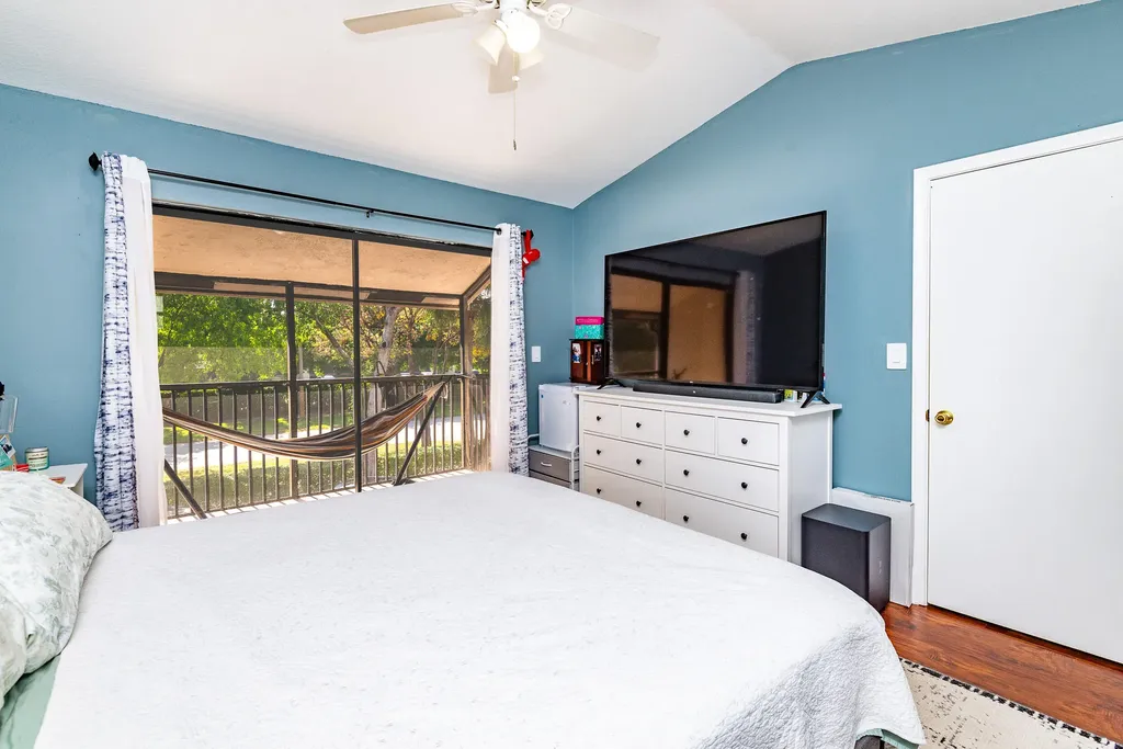 740 SE 1st Way Deerfield Beach FL 33441
