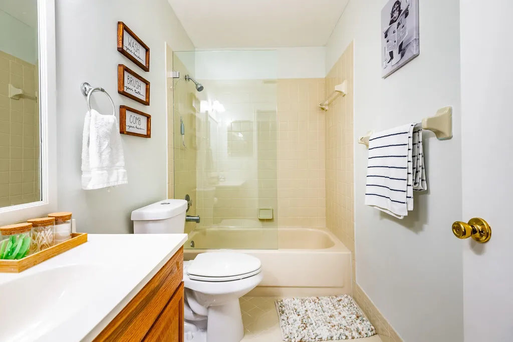 740 SE 1st Way Deerfield Beach FL 33441