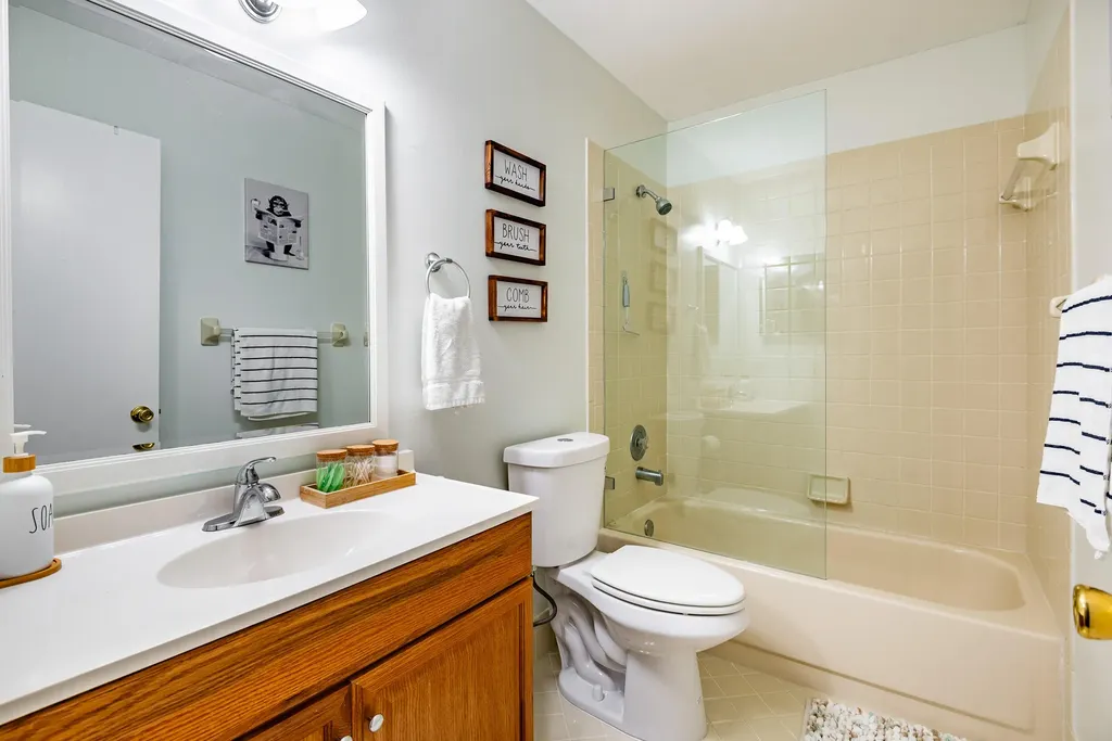740 SE 1st Way Deerfield Beach FL 33441