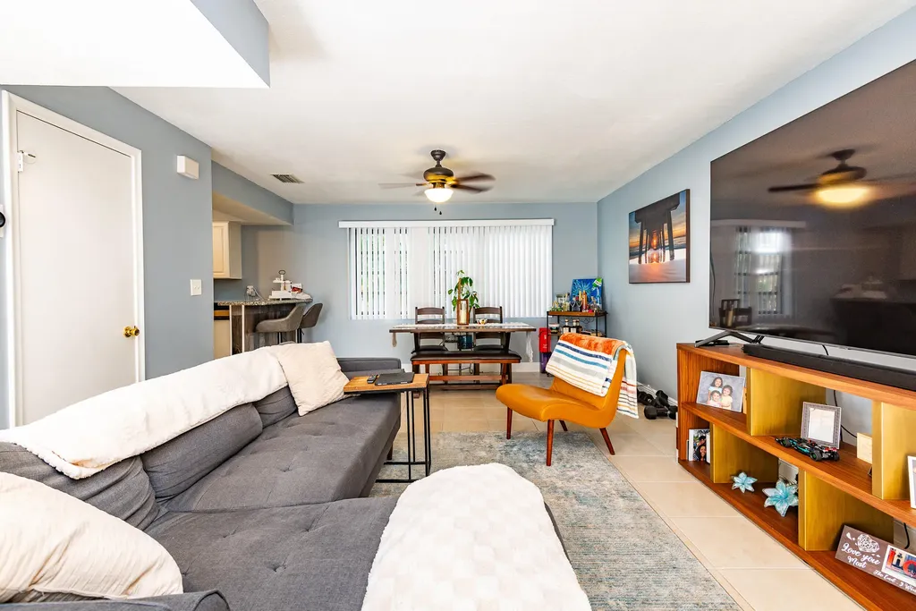 740 SE 1st Way Deerfield Beach FL 33441