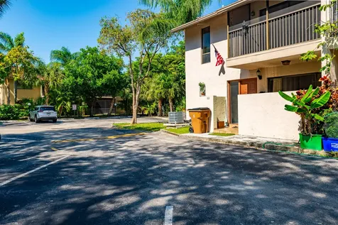 740 SE 1st Way Deerfield Beach FL 33441