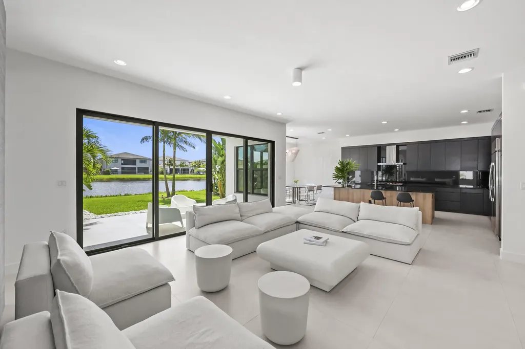 17070 Rainbow Falls Trail Boca Raton FL 33496