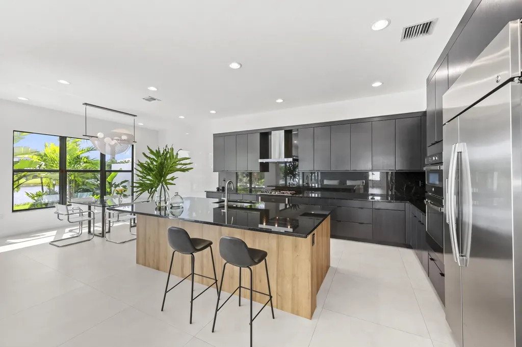 17070 Rainbow Falls Trail Boca Raton FL 33496