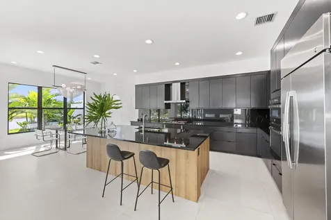 17070 Rainbow Falls Trail Boca Raton FL 33496