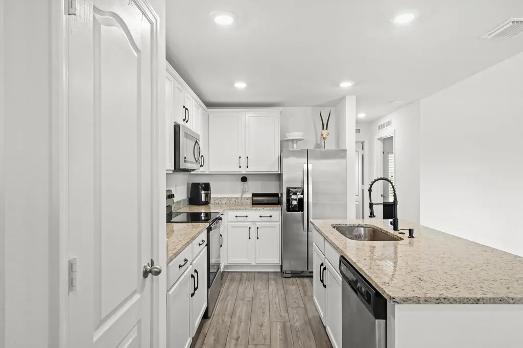 4491 NW Alsace Avenue Port St Lucie FL 34983
