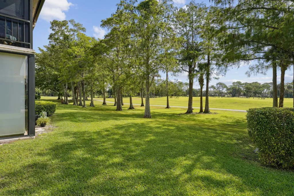 21650 Juego Circle Boca Raton FL 33433