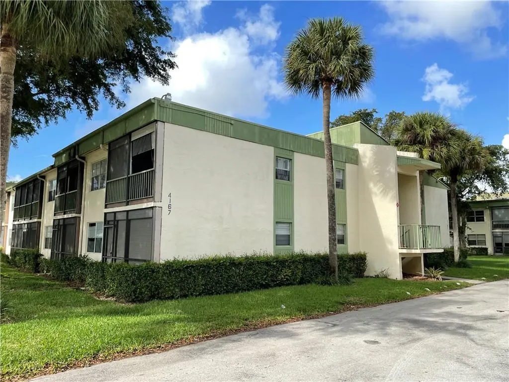 4167 NW 90th Avenue Coral Springs FL 33065