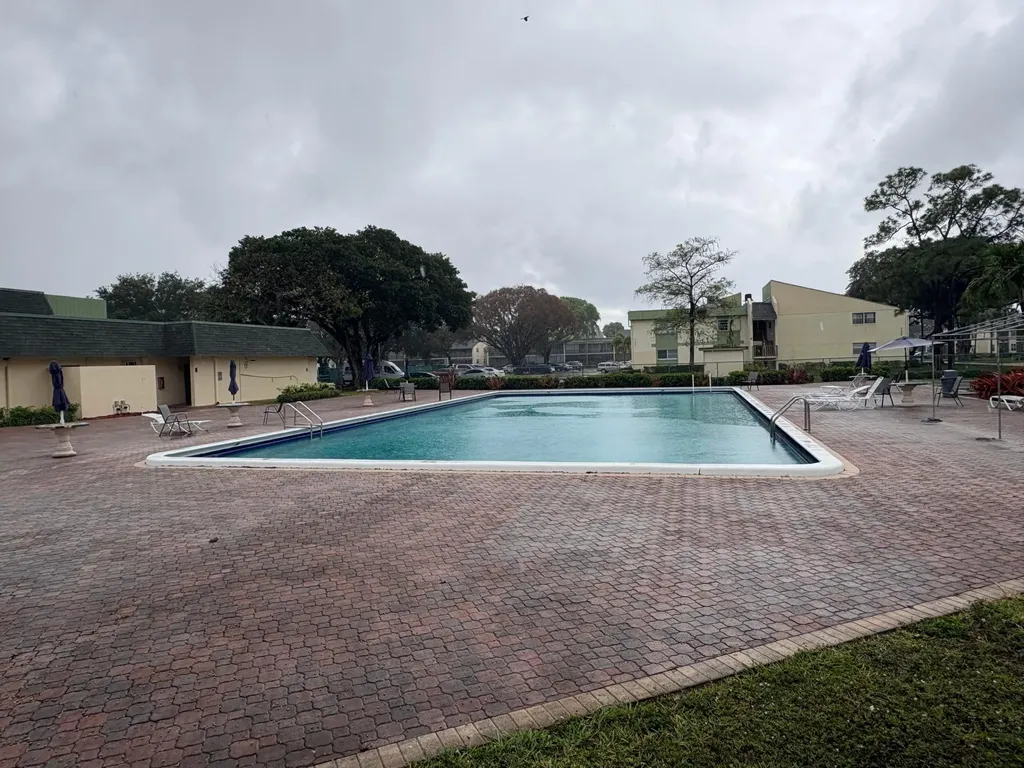4167 NW 90th Avenue Coral Springs FL 33065
