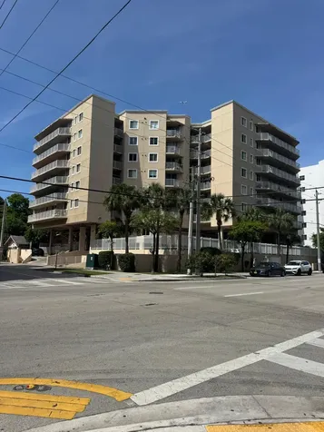102 SW 6th Avenue Miami FL 33130