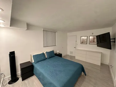 102 SW 6th Avenue Miami FL 33130