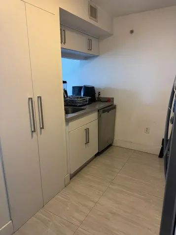 102 SW 6th Avenue Miami FL 33130