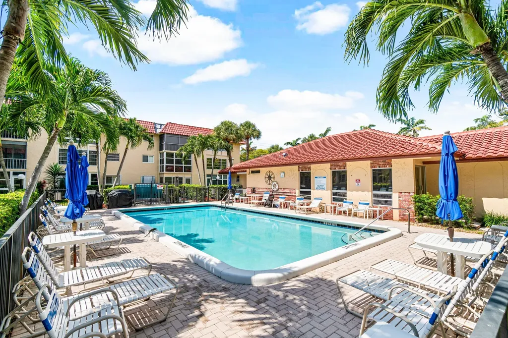750 SE 6th Avenue Deerfield Beach FL 33441