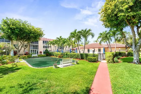 750 SE 6th Avenue Deerfield Beach FL 33441