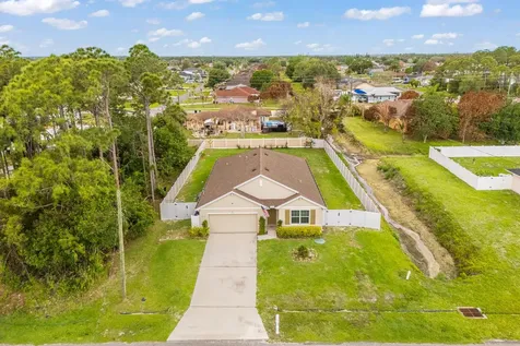 502 NW Kingston Street Port St Lucie FL 34983