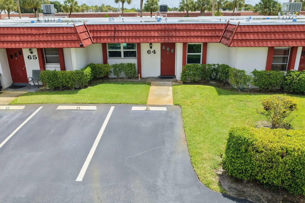 5800 Fernley Drive W West Palm Beach FL 33415
