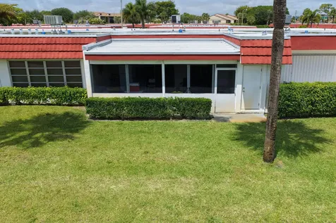 5800 Fernley Drive W West Palm Beach FL 33415