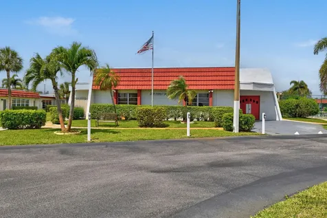 5800 Fernley Drive W West Palm Beach FL 33415