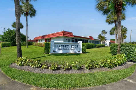 5800 Fernley Drive W West Palm Beach FL 33415