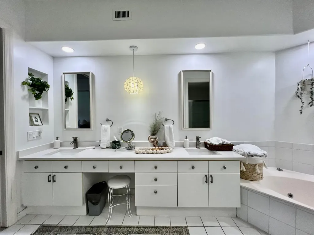 2431 NW 59th Street Boca Raton FL 33496