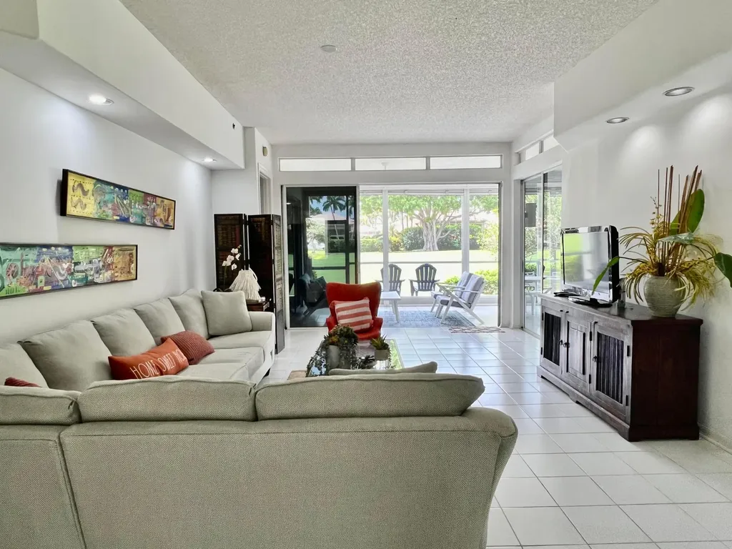 2431 NW 59th Street Boca Raton FL 33496