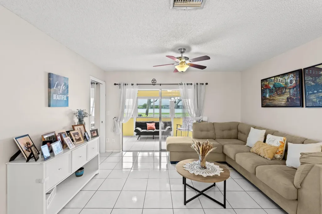 5775 W Fernley Drive Drive W West Palm Beach FL 33415