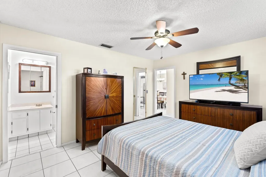 5775 W Fernley Drive Drive W West Palm Beach FL 33415
