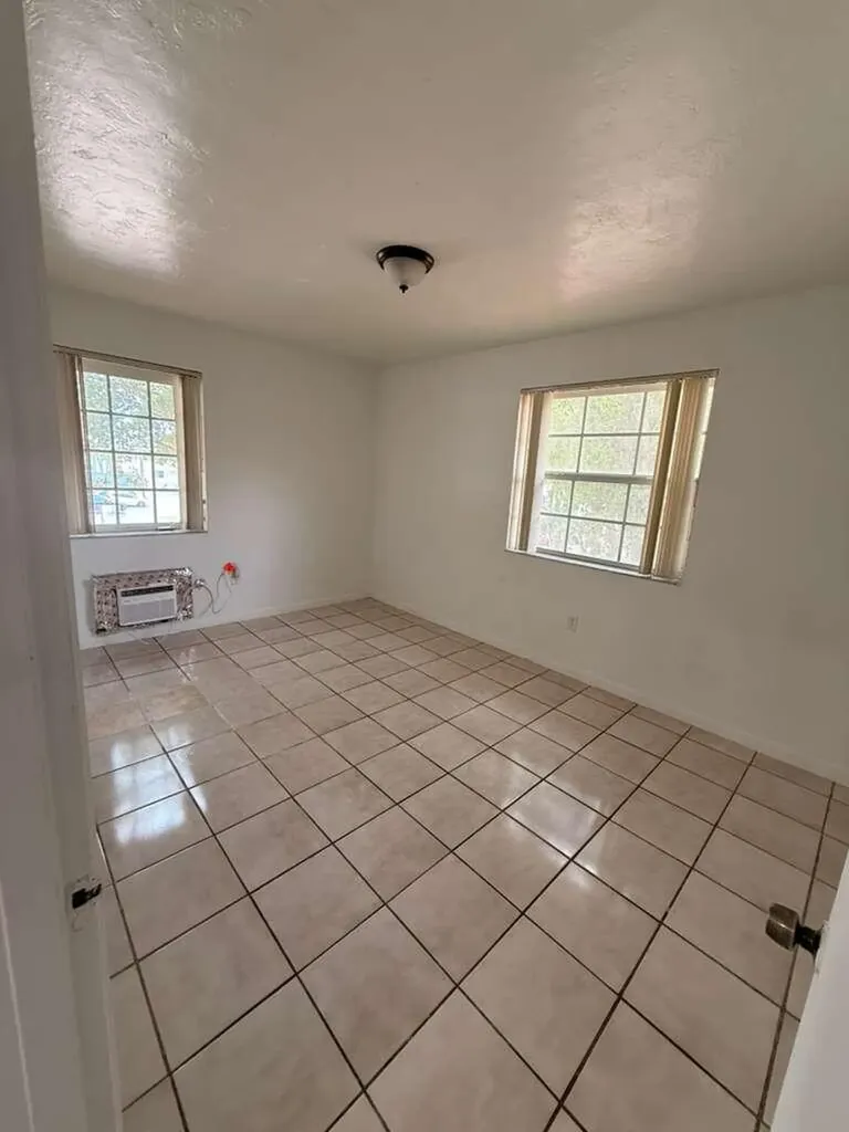605 84th Street Miami Beach FL 33141