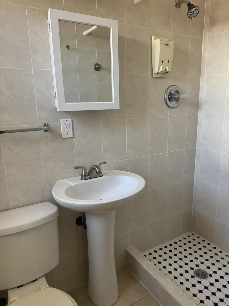 605 84th Street Miami Beach FL 33141
