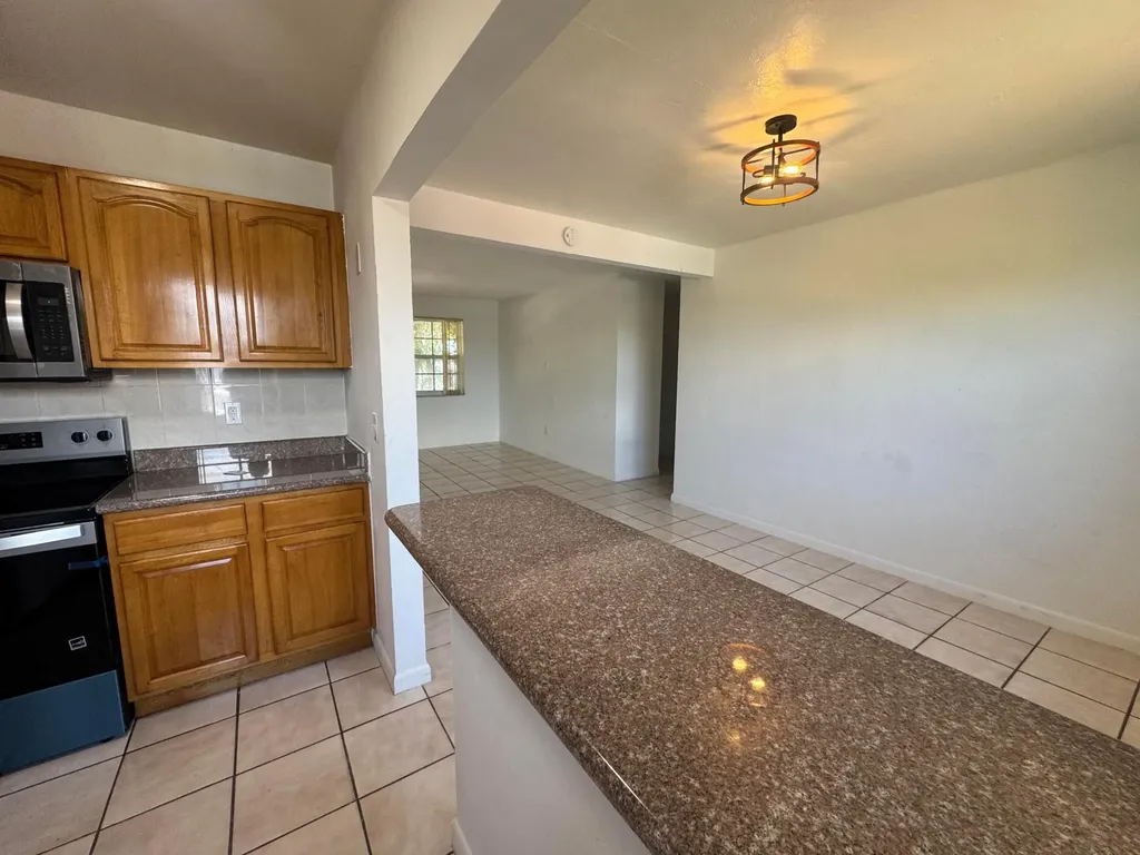 605 84th Street Miami Beach FL 33141