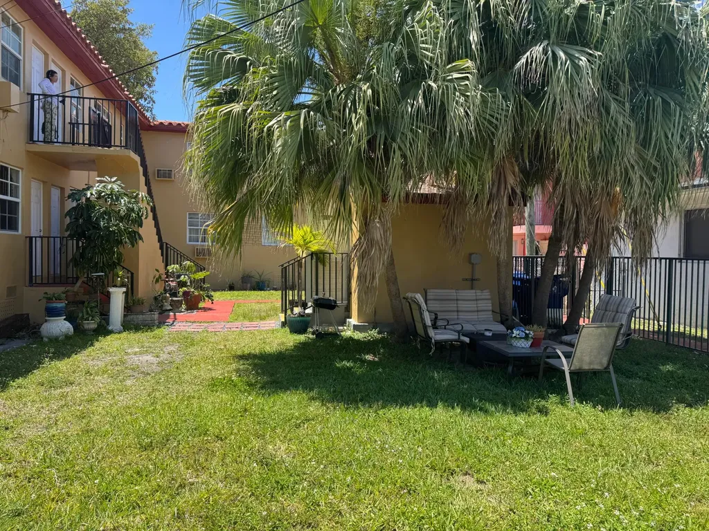 605 84th Street Miami Beach FL 33141