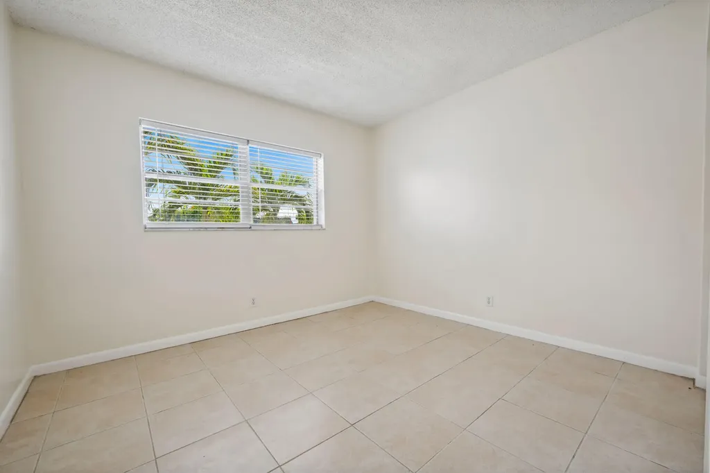 308 Southwind Court North Palm Beach FL 33408