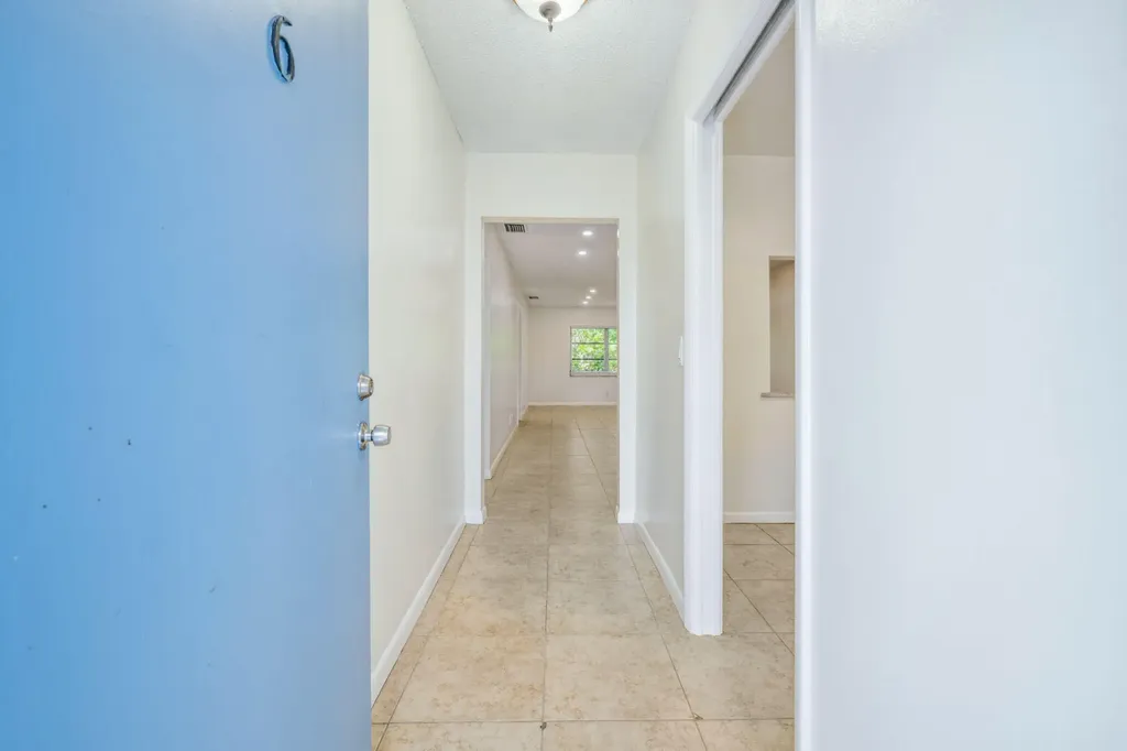 308 Southwind Court North Palm Beach FL 33408