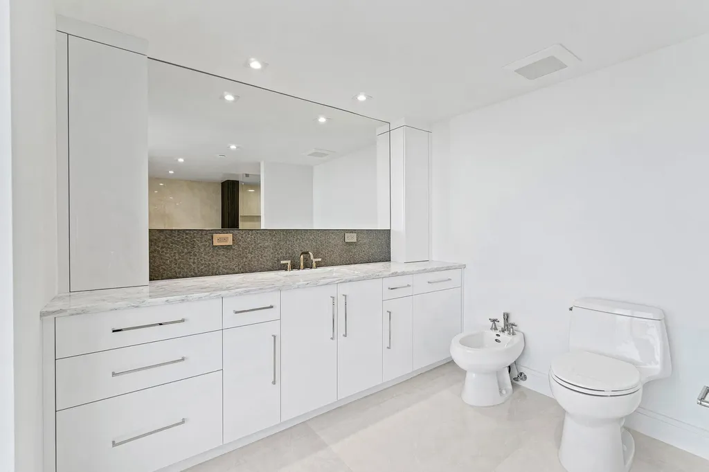 3505 S Ocean Boulevard Highland Beach FL 33487