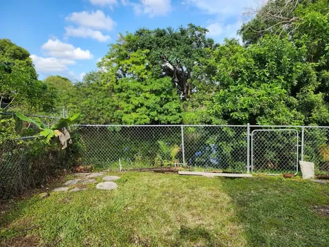 2330 NW 47th Avenue Lauderhill FL 33313
