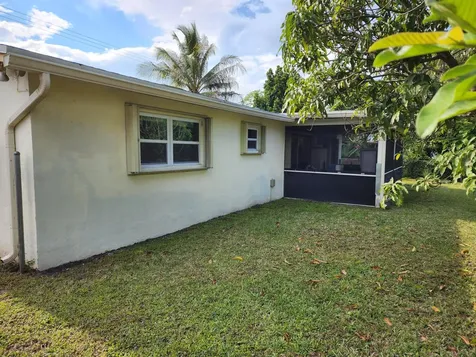 2330 NW 47th Avenue Lauderhill FL 33313