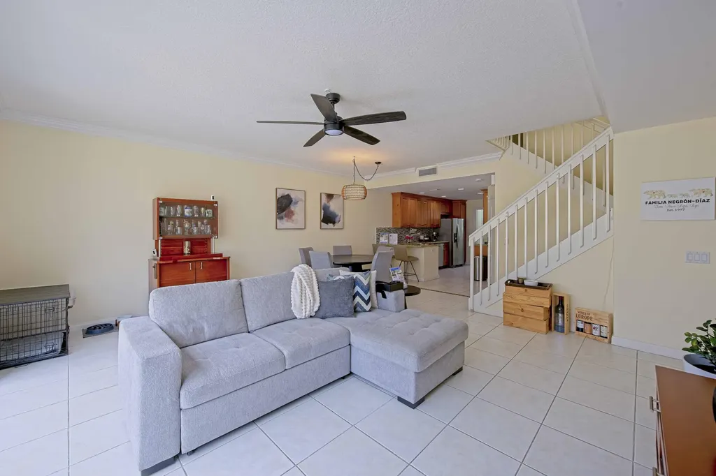154 Santa Barbara Way Palm Beach Gardens FL 33410