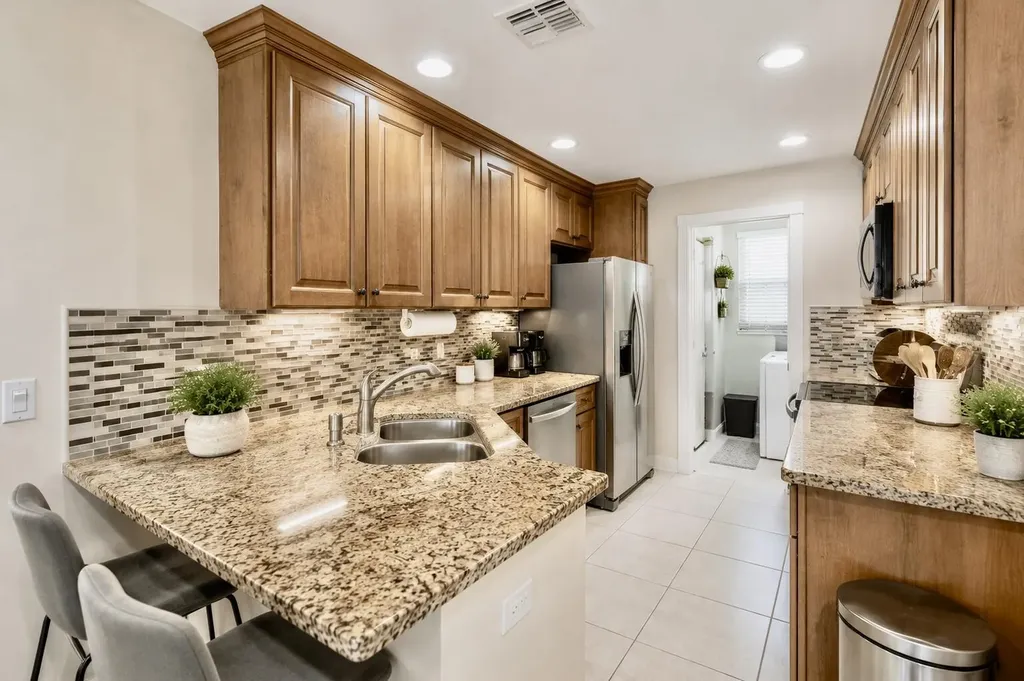 154 Santa Barbara Way Palm Beach Gardens FL 33410