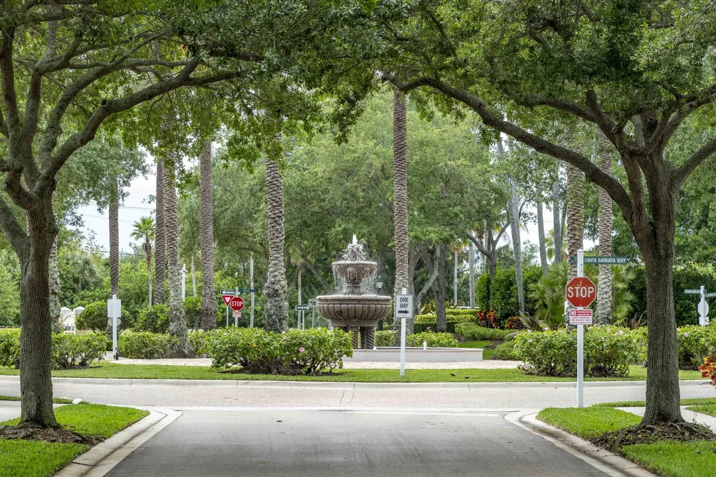 154 Santa Barbara Way Palm Beach Gardens FL 33410